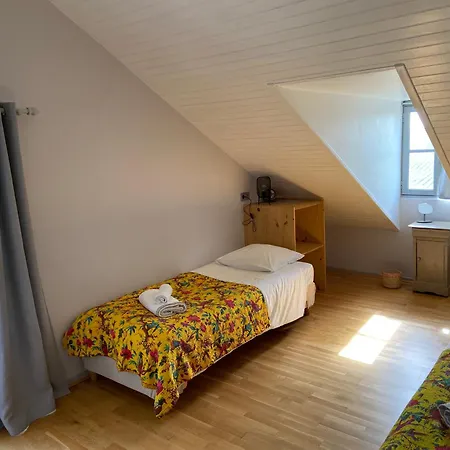 Maison Oya Hébergement de vacances Montréal